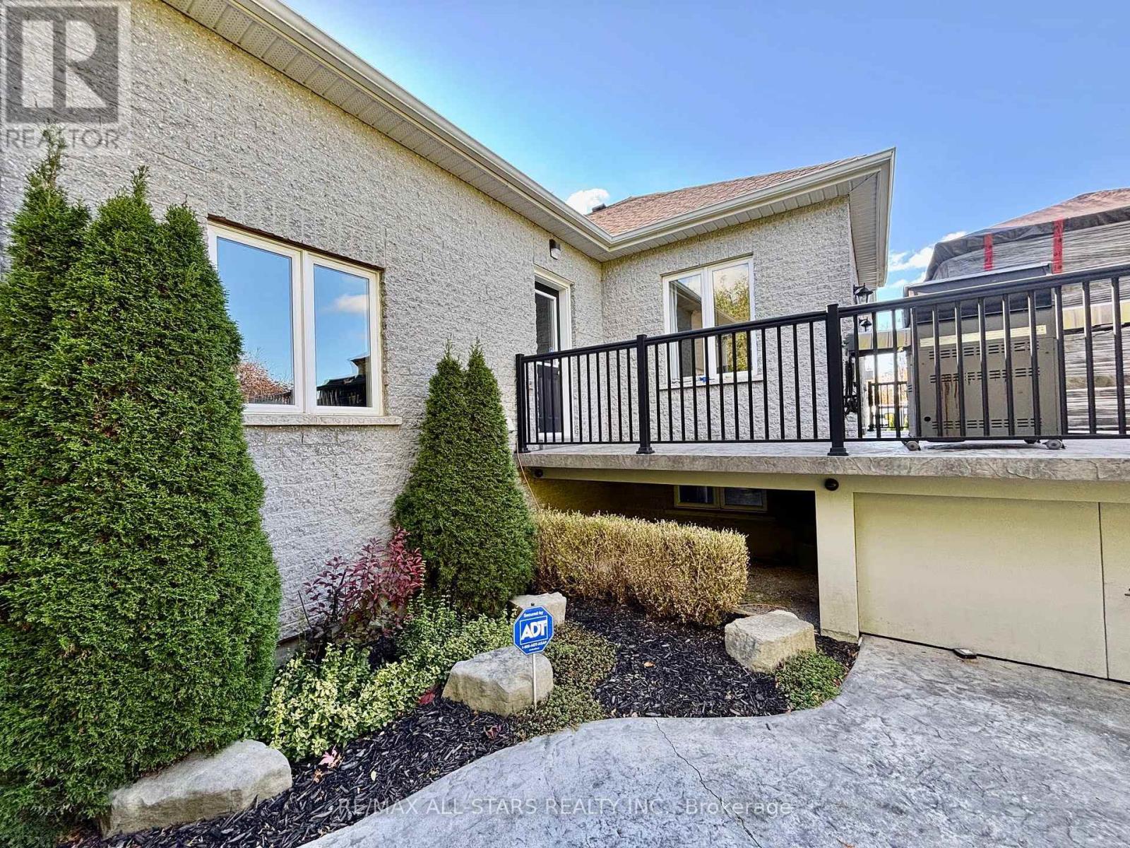 42 Deer Ridge Road, Uxbridge, Ontario  L0C 1A0 - Photo 29 - N12491030