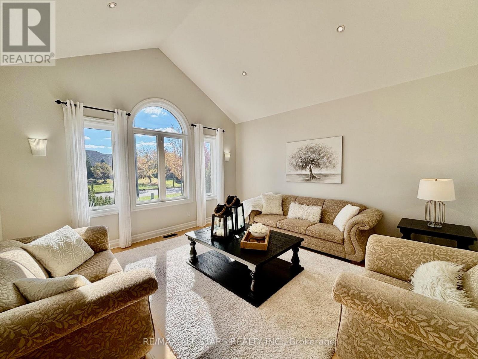 42 Deer Ridge Road, Uxbridge, Ontario  L0C 1A0 - Photo 6 - N12491030