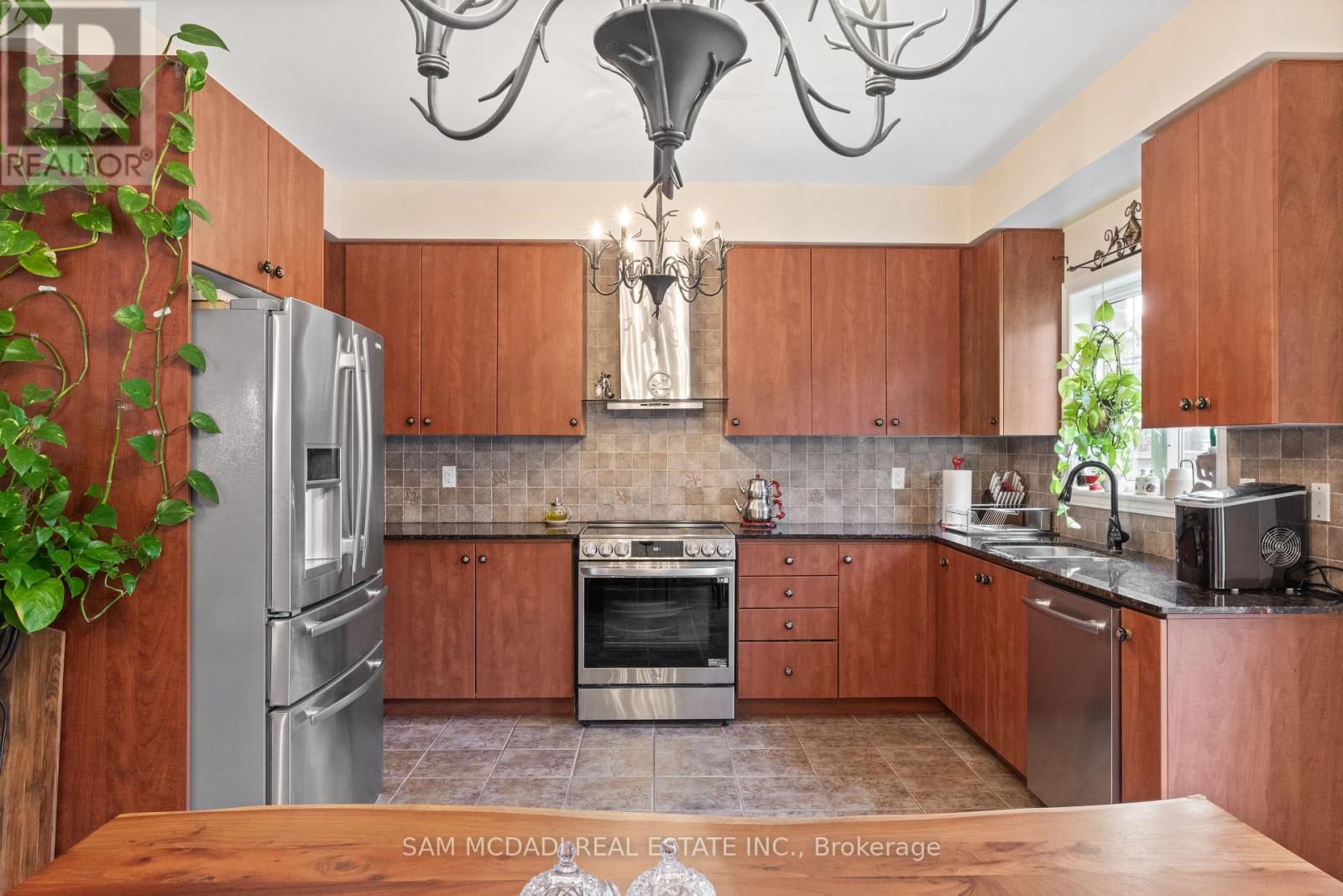 30 Zachary Place, Vaughan, Ontario  L4H 0C2 - Photo 24 - N12491088