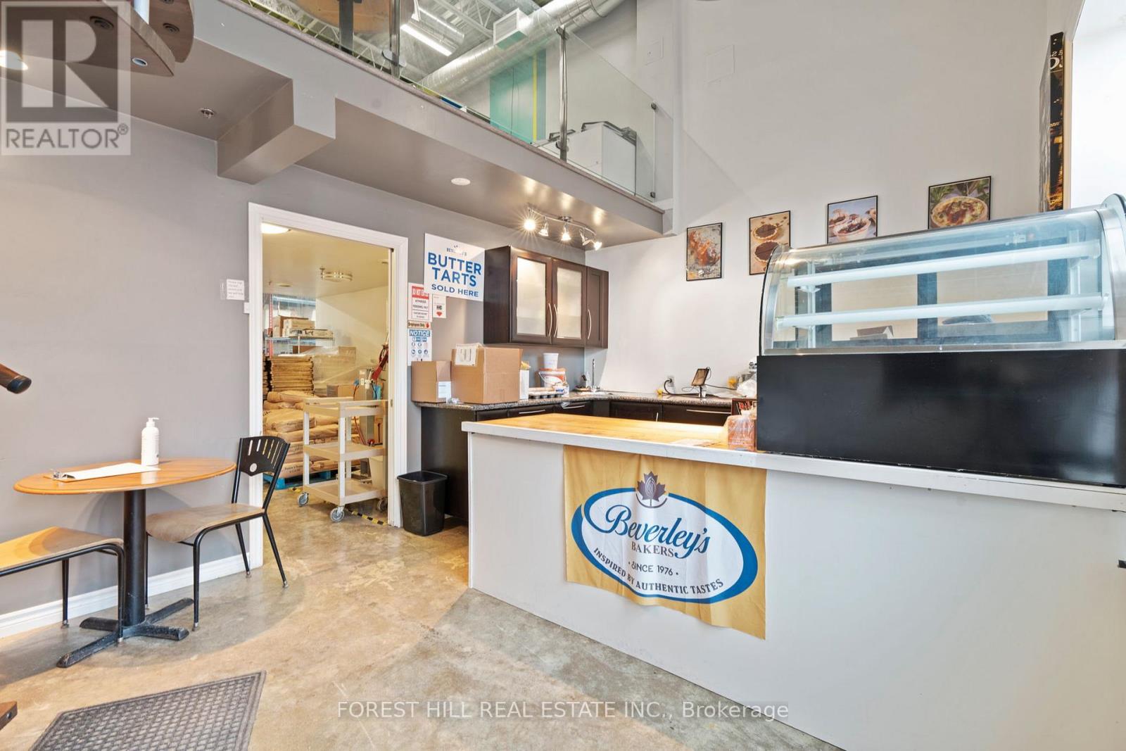 44 - 86 Ringwood Drive, Whitchurch-Stouffville, Ontario  L4A 1C3 - Photo 2 - N12491096