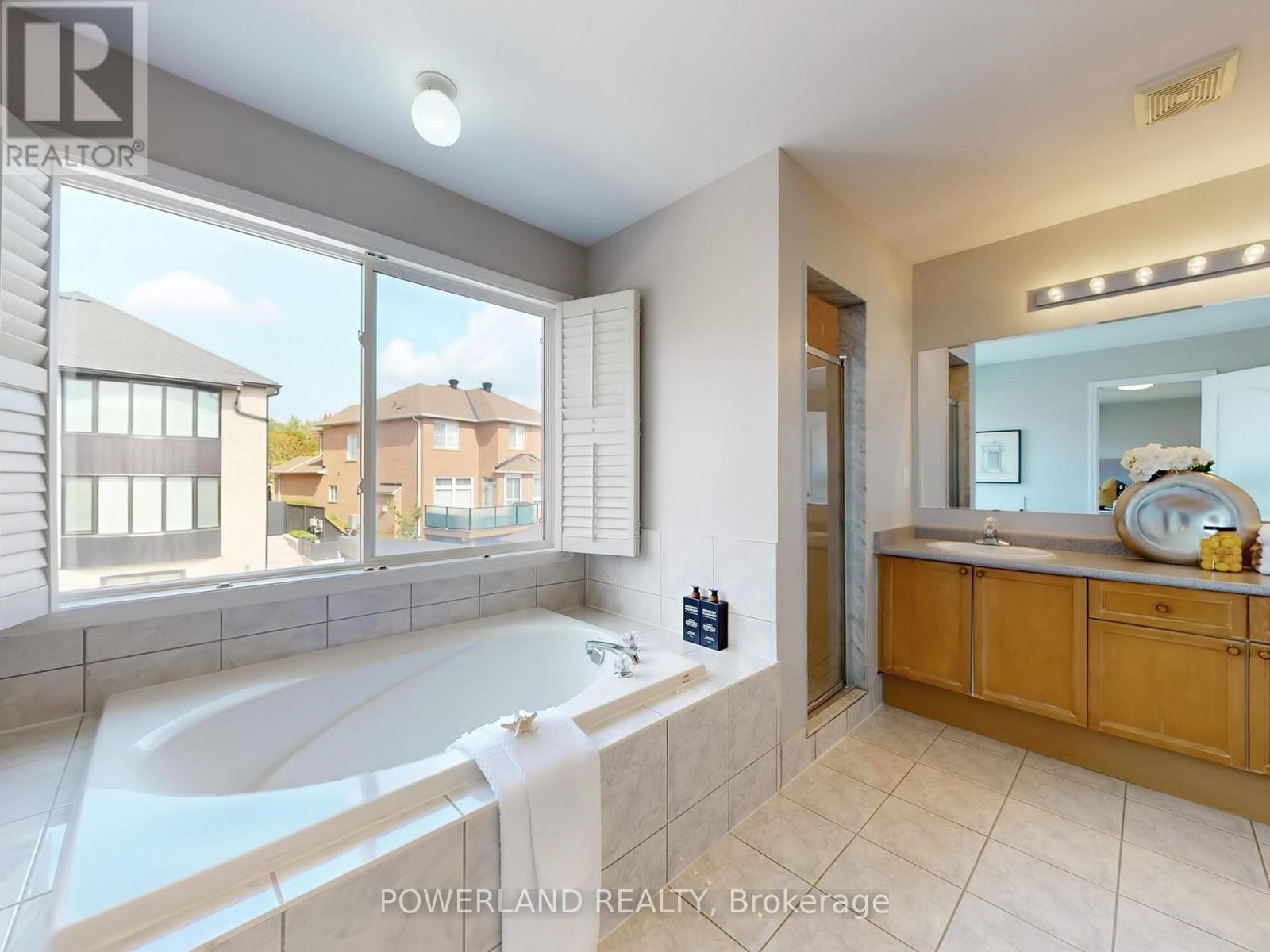 164 Worthington Avenue, Richmond Hill, Ontario  L4E 4N7 - Photo 31 - N12491176