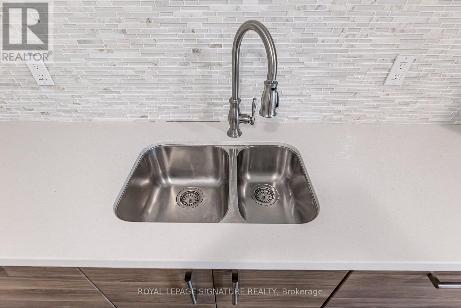 Lower - 35 Grange Drive, Richmond Hill, Ontario  L4E 4T1 - Photo 12 - N12491252