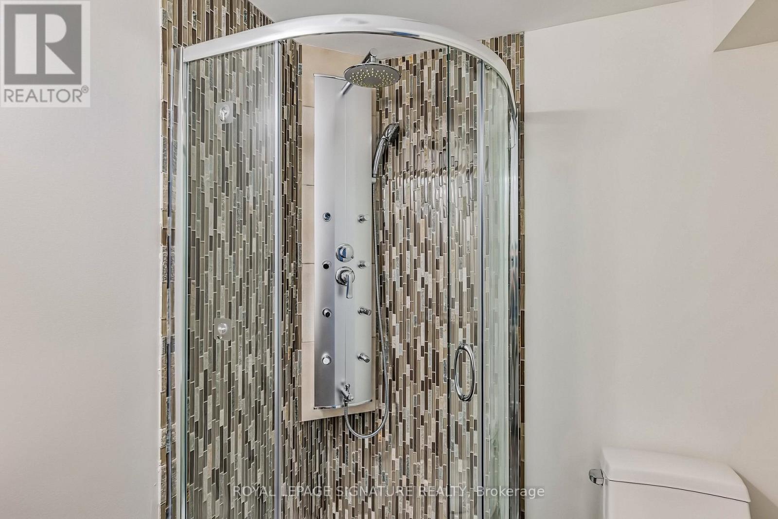 Lower - 35 Grange Drive, Richmond Hill, Ontario  L4E 4T1 - Photo 24 - N12491252