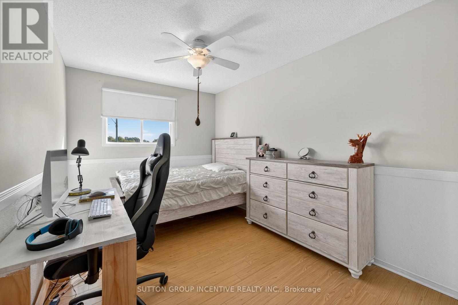 59 Osborn Street, Essa (Angus), Ontario  L0M 1B0 - Photo 10 - N12491336