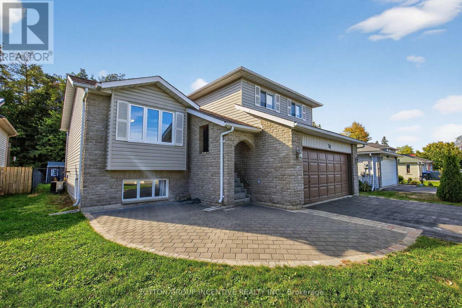 59 Osborn Street, Essa (Angus), Ontario  L0M 1B0 - Photo 2 - N12491336