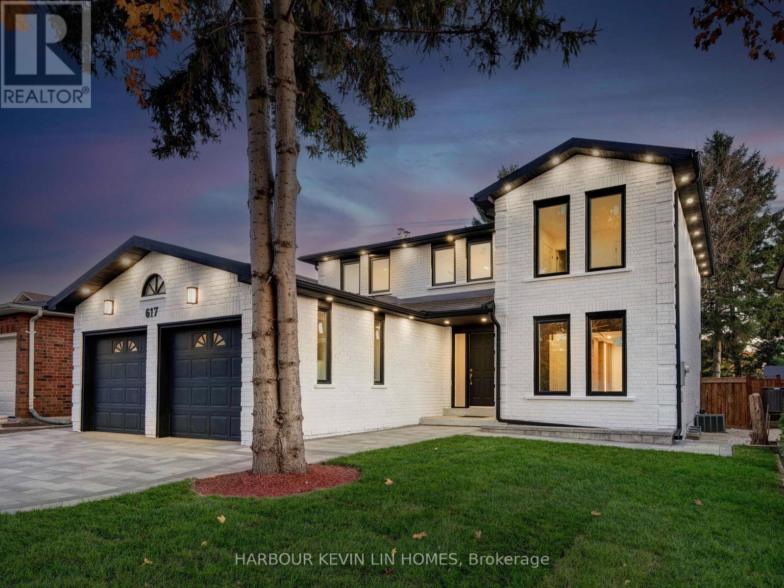 617 Chancellor Drive, Vaughan, Ontario  L4L 4A9 - Photo 3 - N12491388