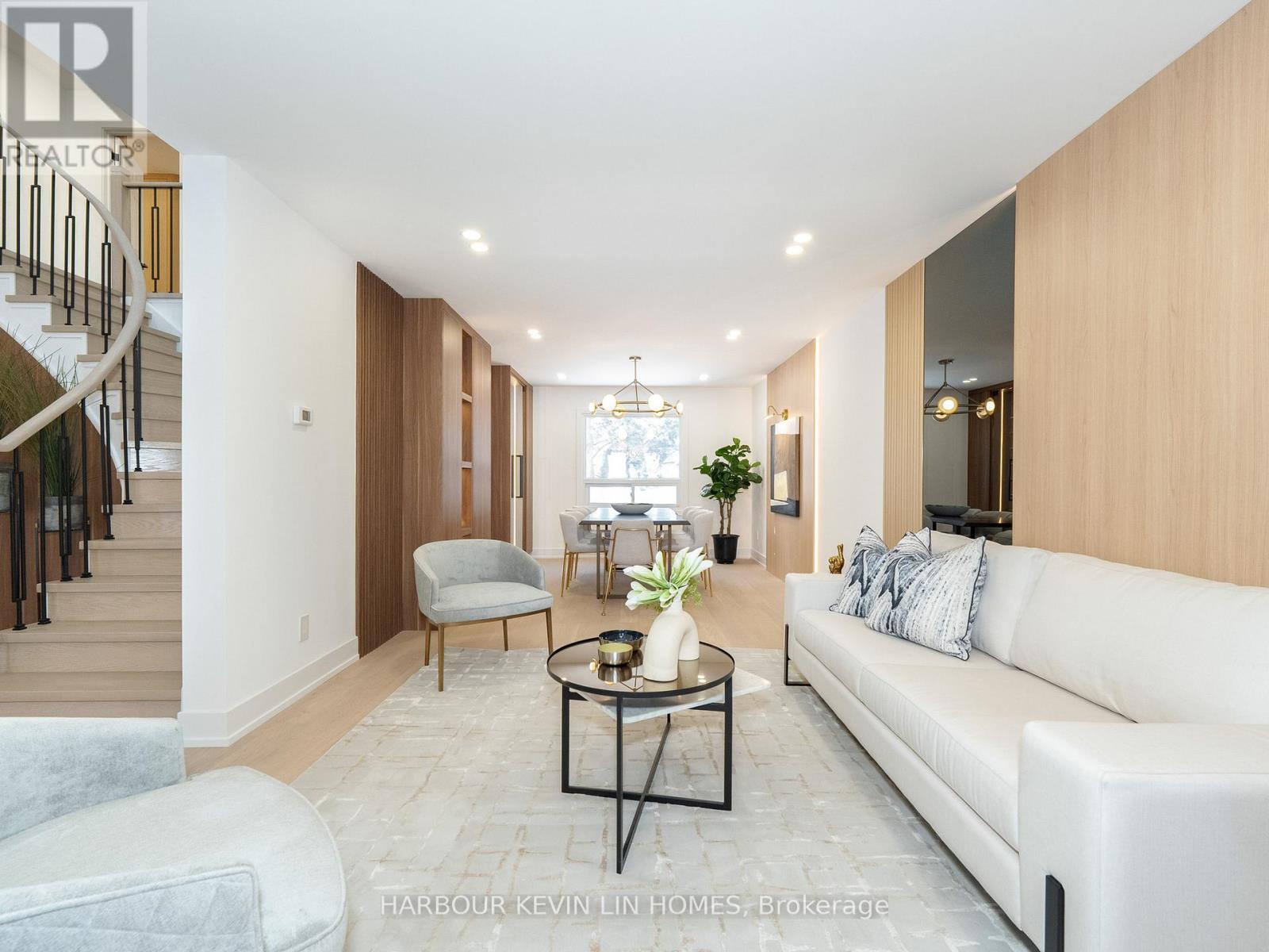 617 Chancellor Drive, Vaughan, Ontario  L4L 4A9 - Photo 9 - N12491388