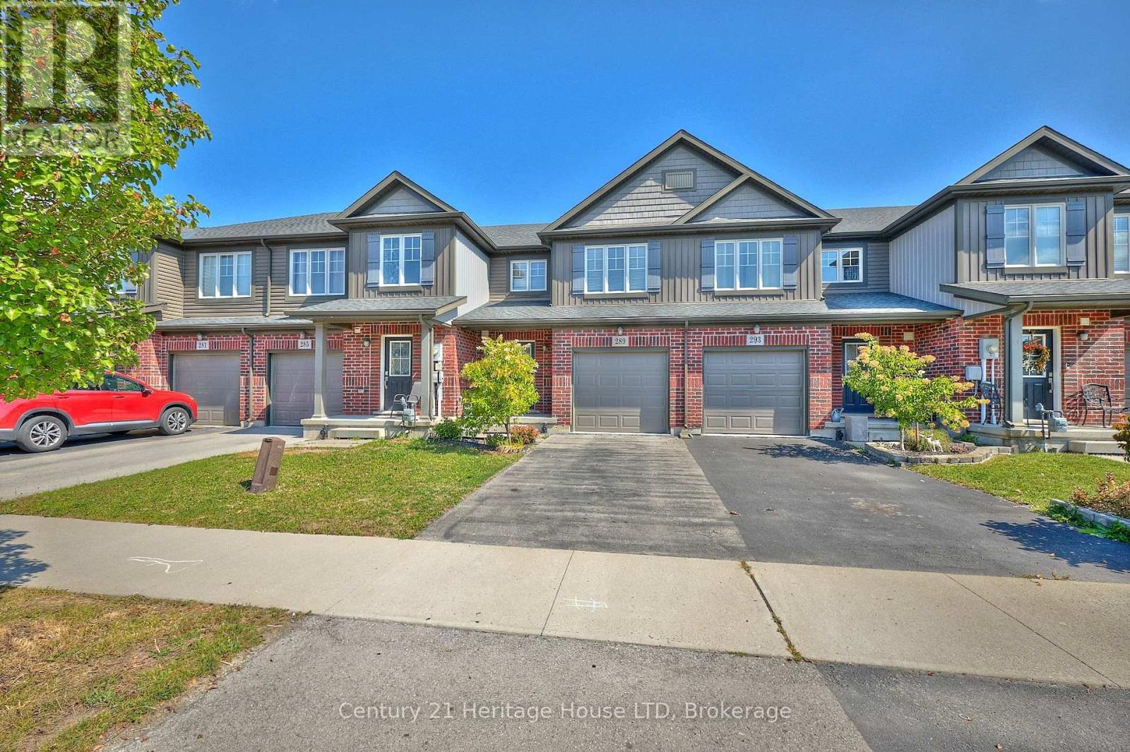 289 Silverwood Avenue, Welland (Coyle Creek), Ontario  L3C 0B7 - Photo 1 - X12491494