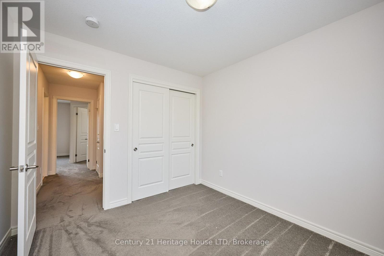 289 Silverwood Avenue, Welland (Coyle Creek), Ontario  L3C 0B7 - Photo 27 - X12491494