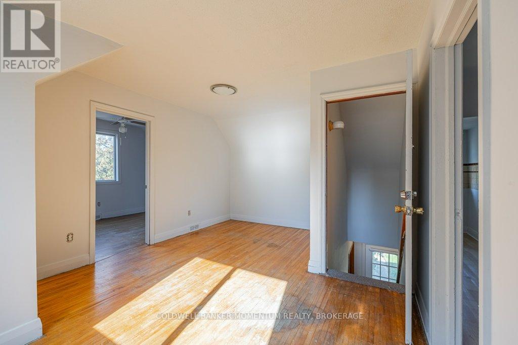 6532 Murray Street, Niagara Falls, Ontario  L2G 2K7 - Photo 15 - X12491550