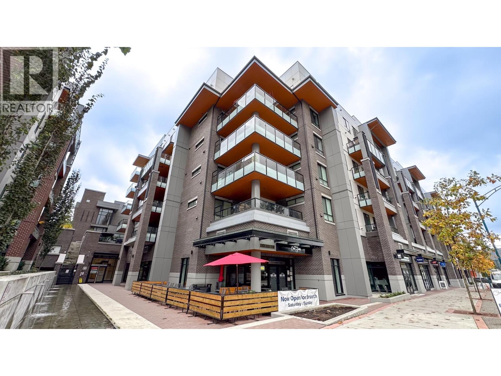 225 3131 Murray Street, Port Moody, British Columbia  V3H 0L9 - Photo 1 - R3063258
