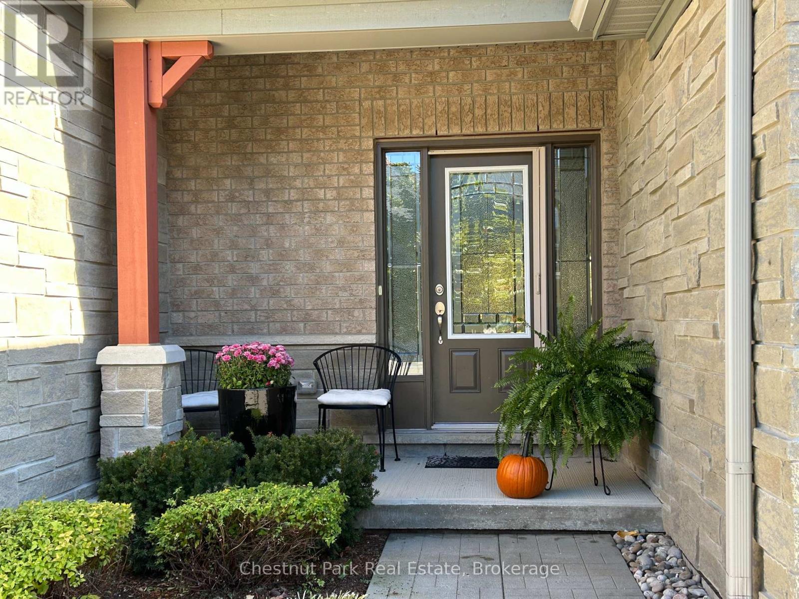 151 Preservation Road, Collingwood, Ontario  L9Y 0G9 - Photo 2 - S12491450