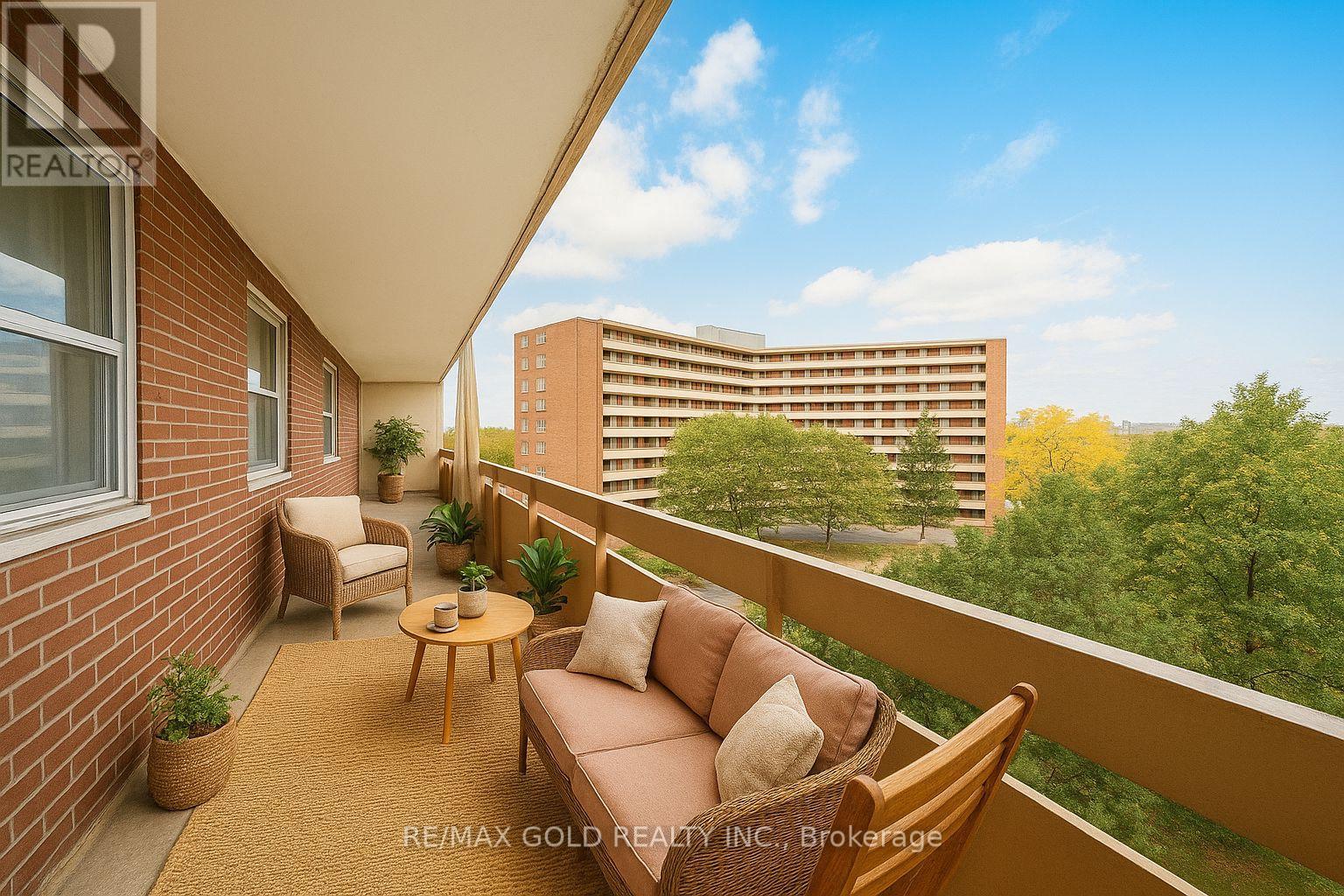 605 - 3555 Derry Road E, Mississauga, Ontario  L4T 1B2 - Photo 3 - W12488886