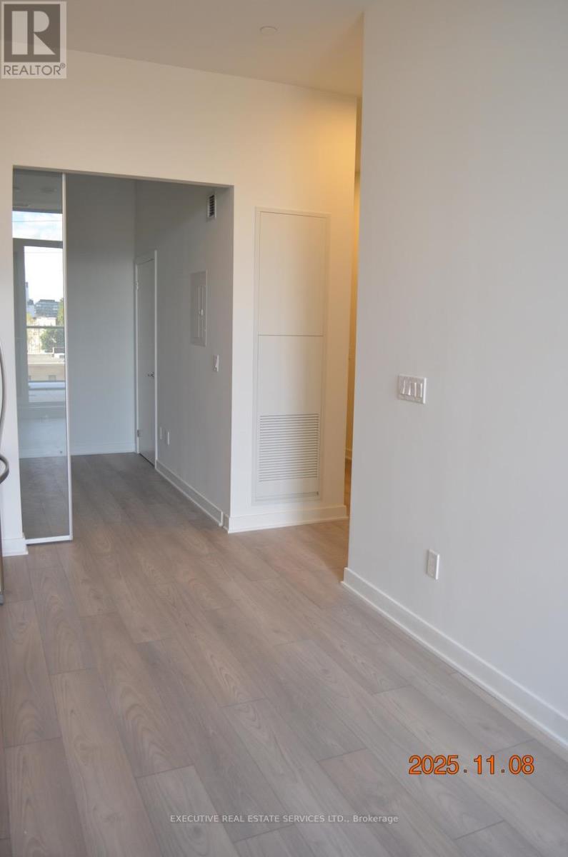 219 - 1007 The Queensway W, Toronto, Ontario  M8Z 0H4 - Photo 11 - W12488978