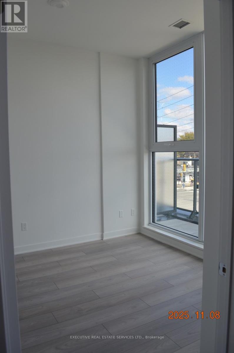 219 - 1007 The Queensway W, Toronto, Ontario  M8Z 0H4 - Photo 12 - W12488978