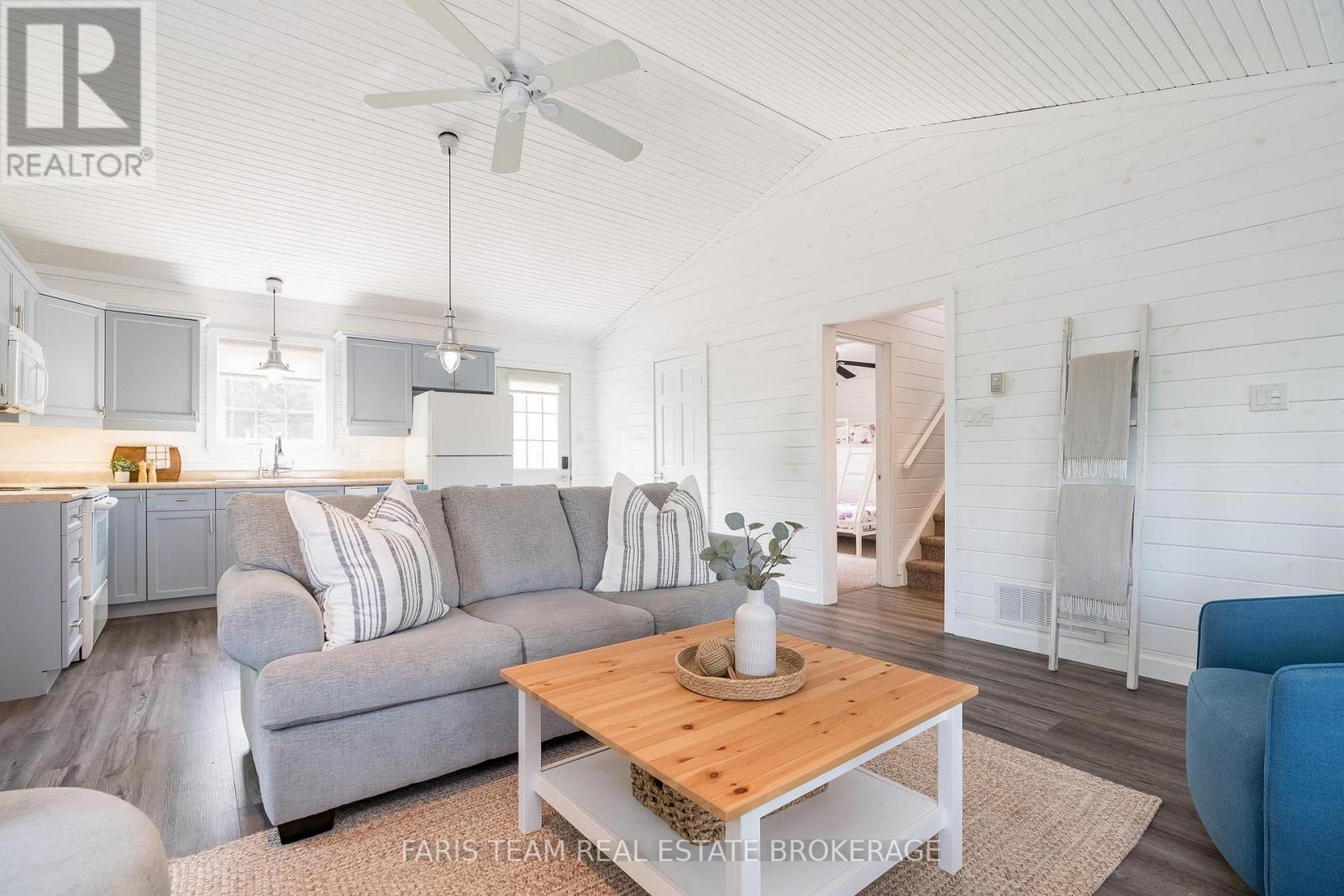 32 Algonquin Trail, Wasaga Beach, Ontario  L9Z 1X7 - Photo 12 - S12491260