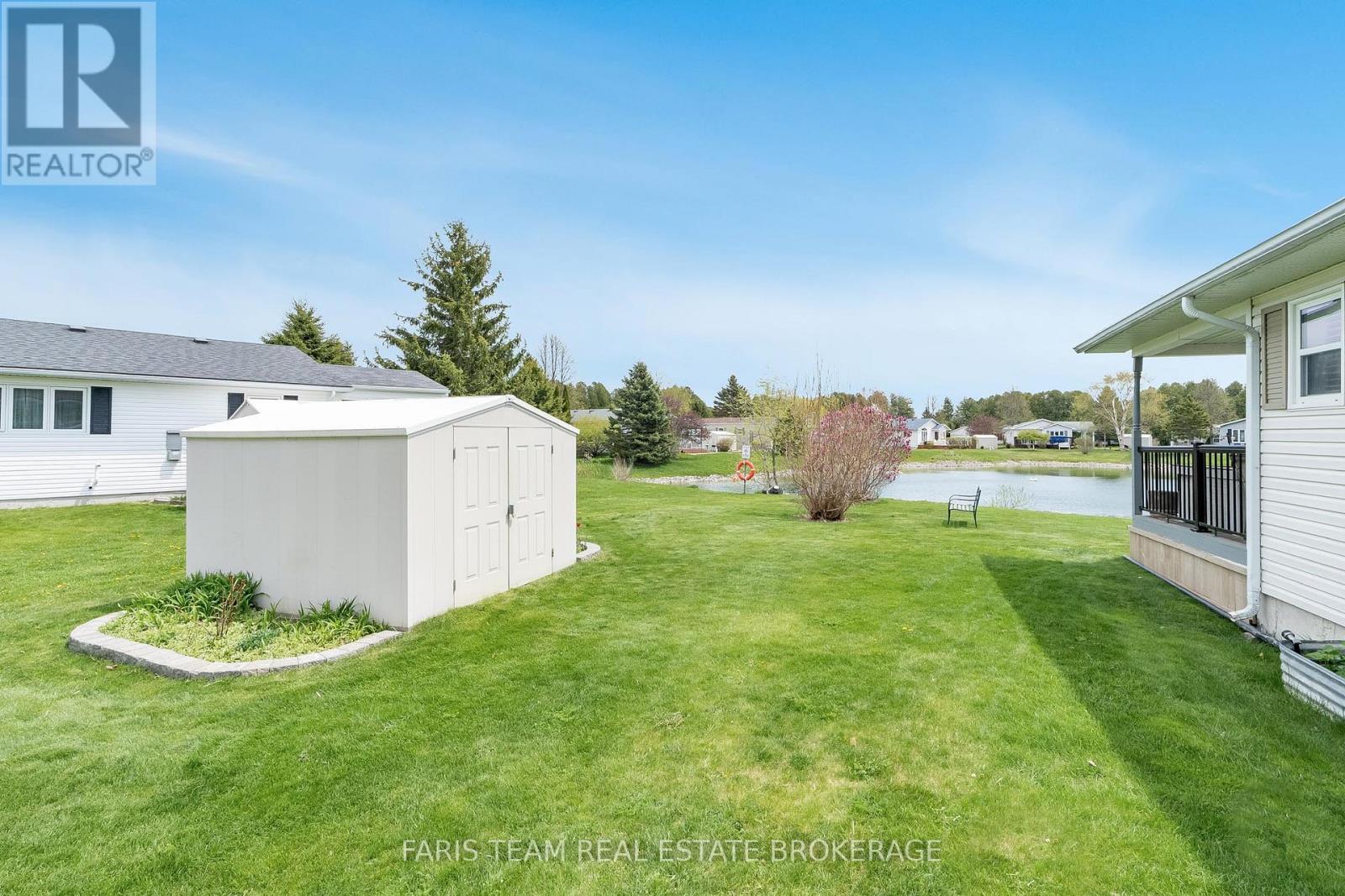 30 Indiana Avenue, Wasaga Beach, Ontario  L9Z 3A8 - Photo 3 - S12491360