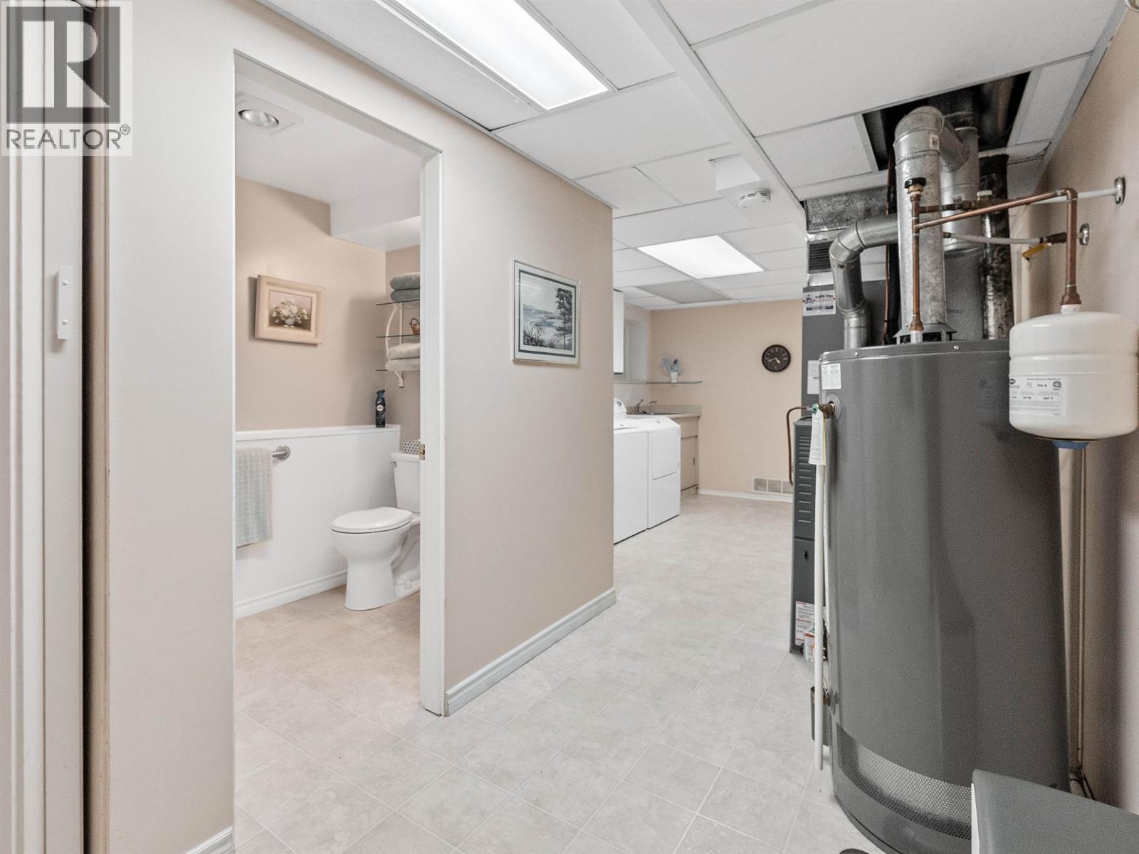 1940 Routley Avenue, Port Coquitlam, British Columbia  V3C 1A7 - Photo 17 - R3063008