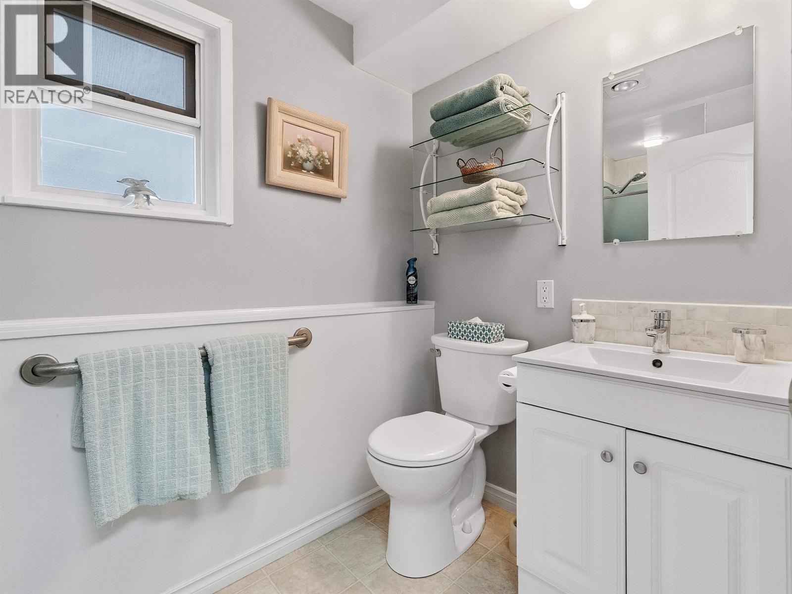 1940 Routley Avenue, Port Coquitlam, British Columbia  V3C 1A7 - Photo 15 - R3063008