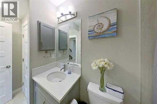 144 Cranbrook Gardens Se, Calgary, Alberta  T3M 3K6 - Photo 25 - A2243562