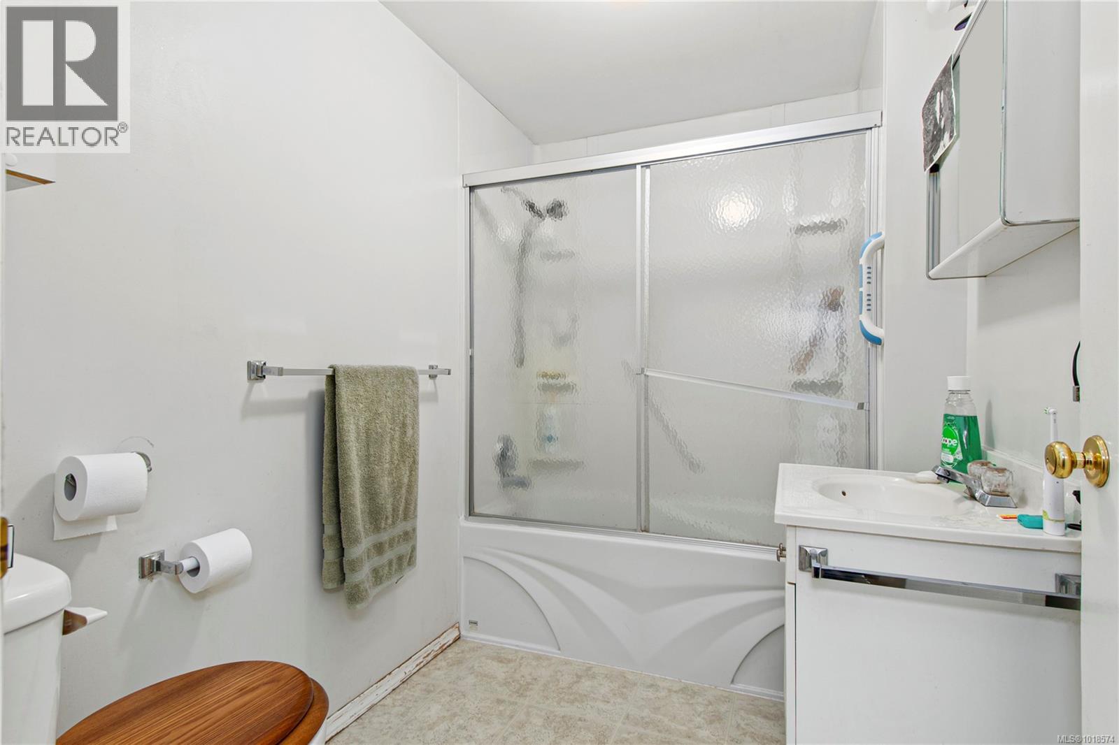 2702 Derwent Ave, Cumberland, British Columbia  V0R 1S0 - Photo 18 - 1018574