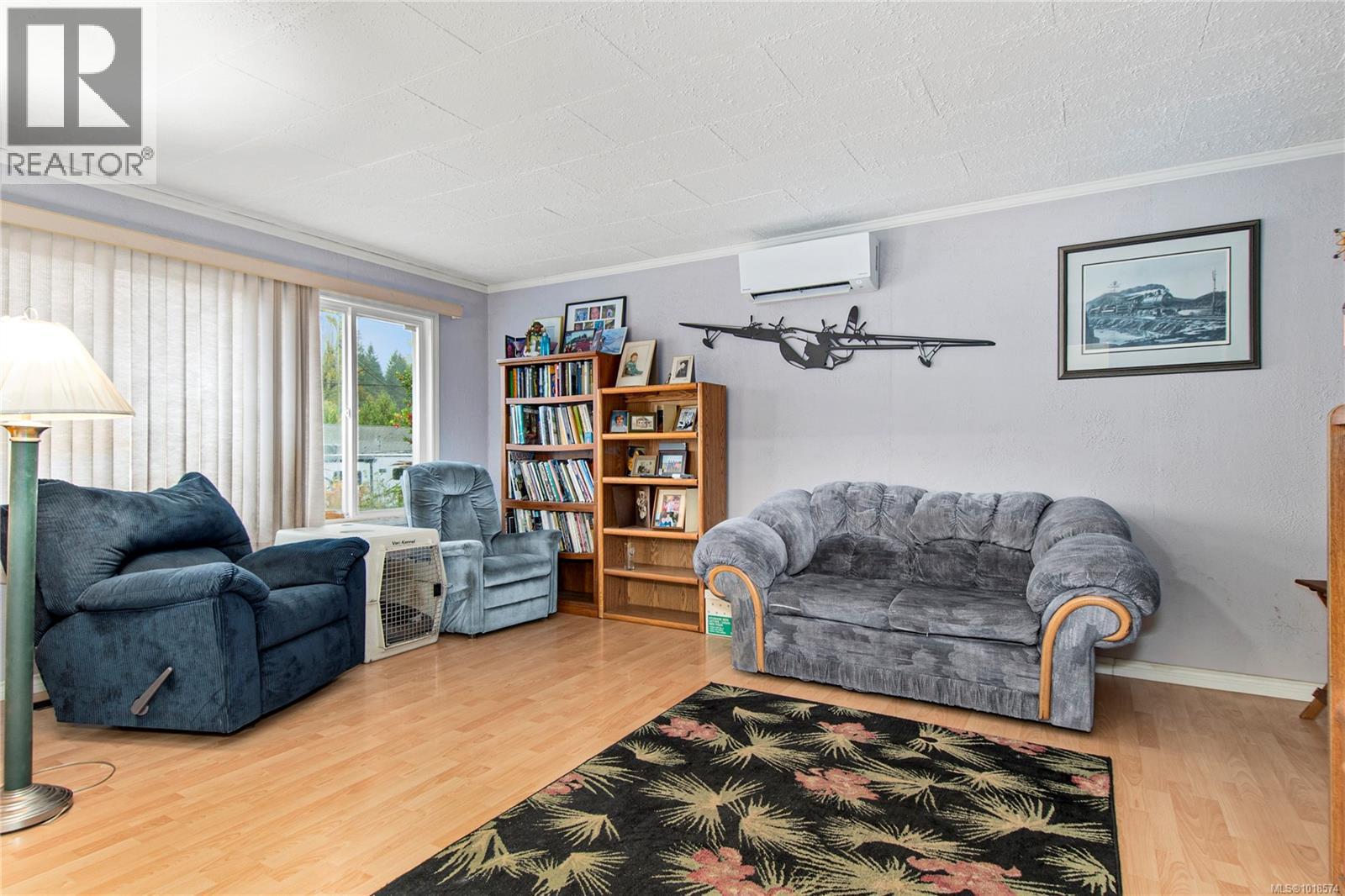 2702 Derwent Ave, Cumberland, British Columbia  V0R 1S0 - Photo 9 - 1018574