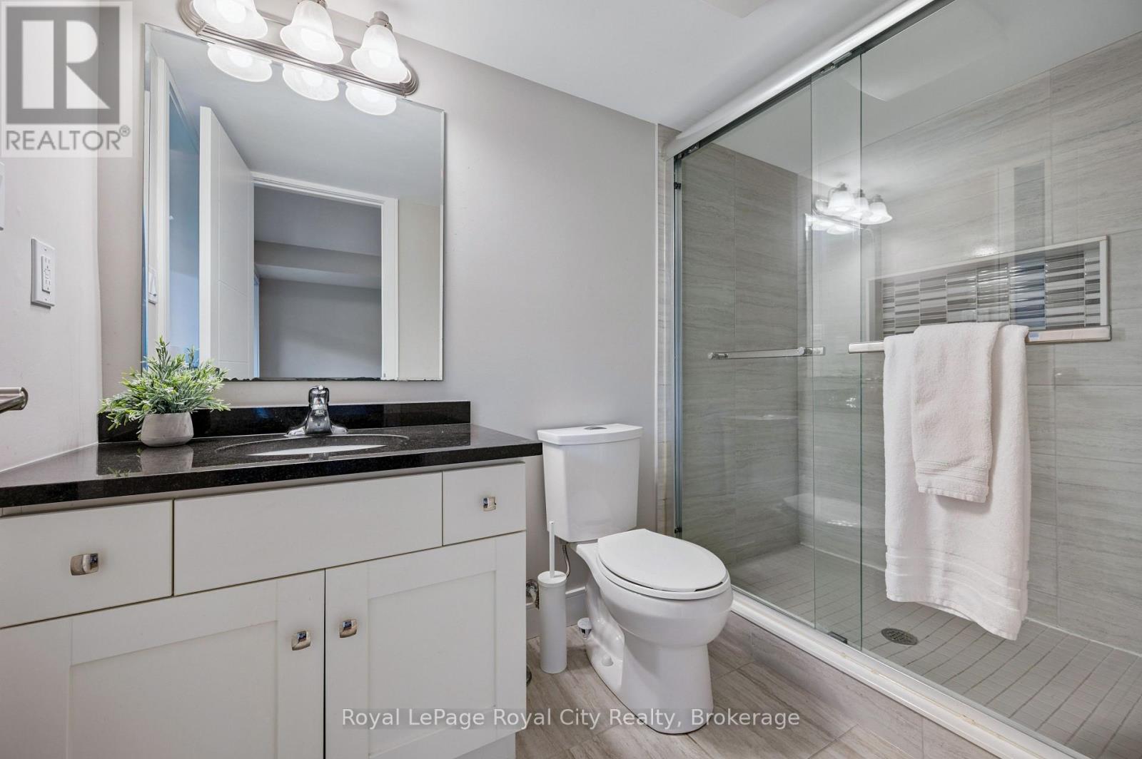 83 - 60 Arkell Road, Guelph, Ontario  N1L 0N8 - Photo 34 - X12491428