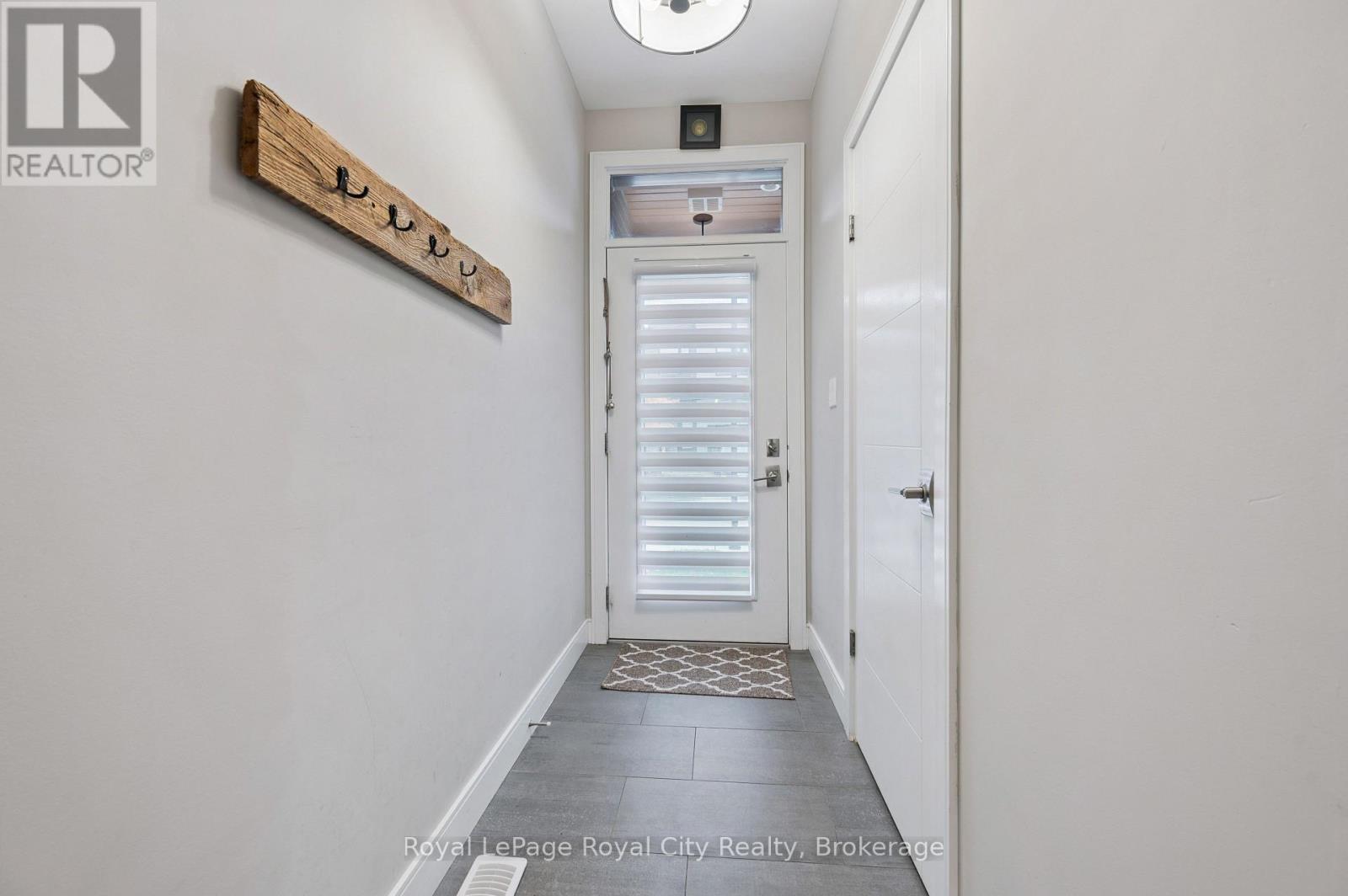 83 - 60 Arkell Road, Guelph, Ontario  N1L 0N8 - Photo 5 - X12491428