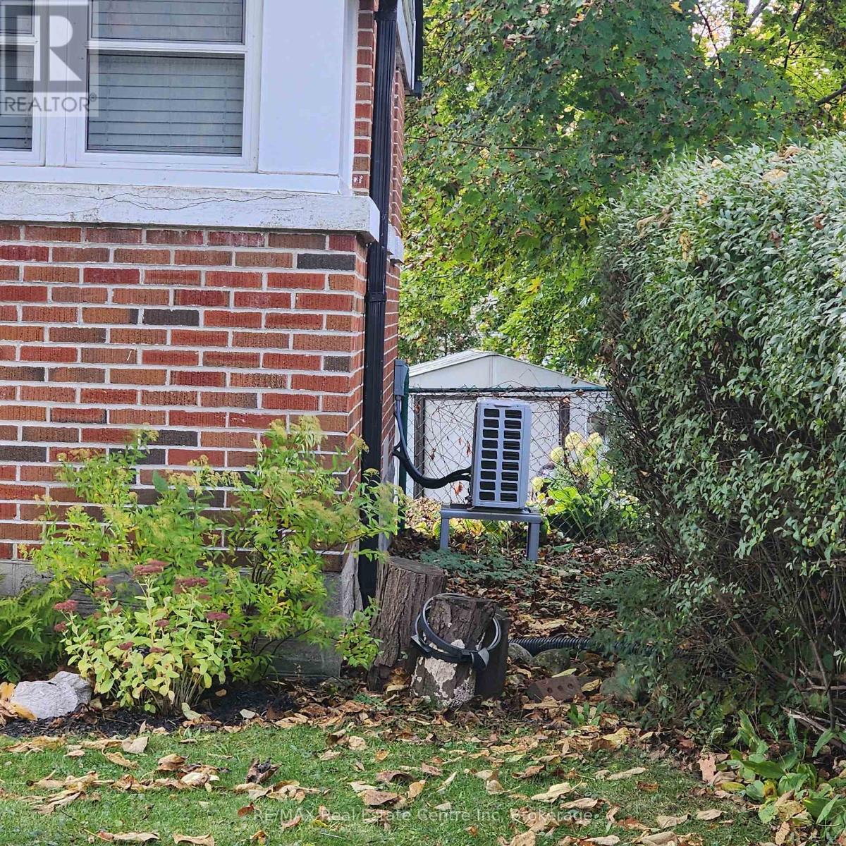 358 Metcalfe Street, Guelph, Ontario  N1E 4Z7 - Photo 4 - X12491474