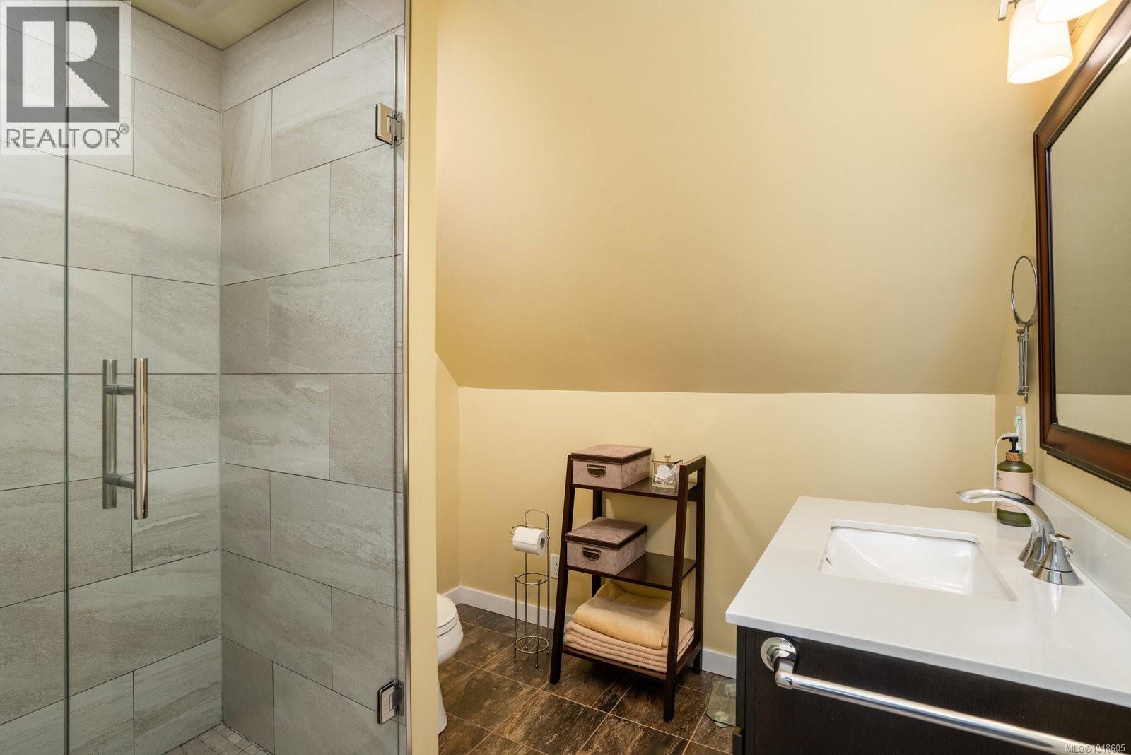 1959 Hampshire Rd, Oak Bay, British Columbia  V8R 5T9 - Photo 23 - 1018605