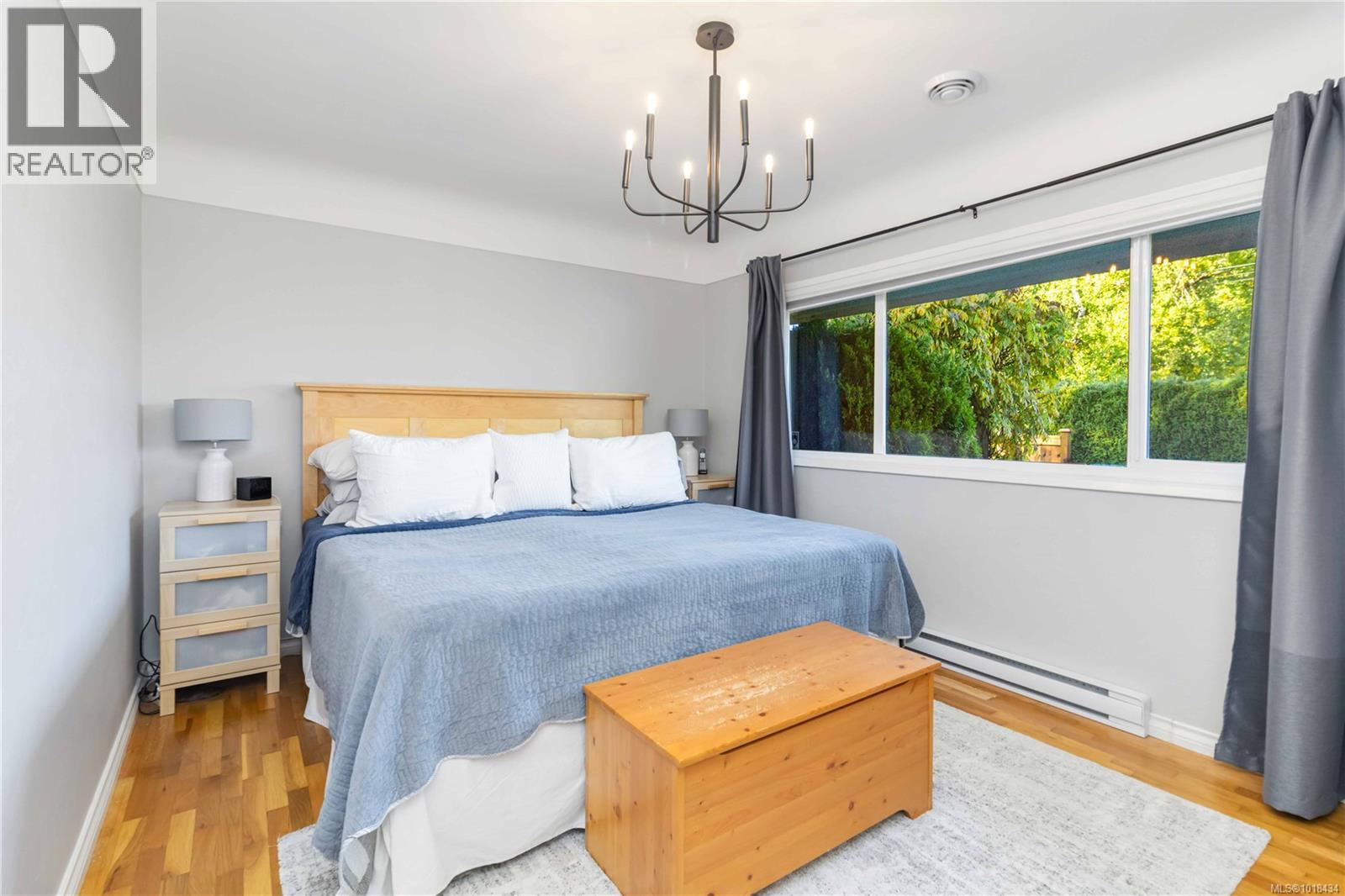 971 Marigold Rd, Saanich, British Columbia  V8Z 4R9 - Photo 16 - 1018434