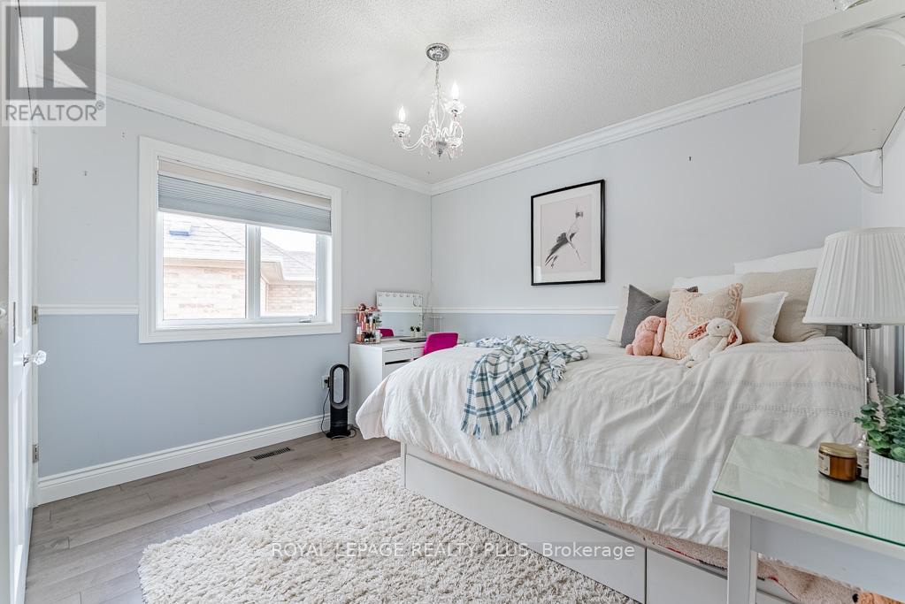 20 Navy Crescent, Brampton, Ontario  L7A 1P3 - Photo 32 - W12491028