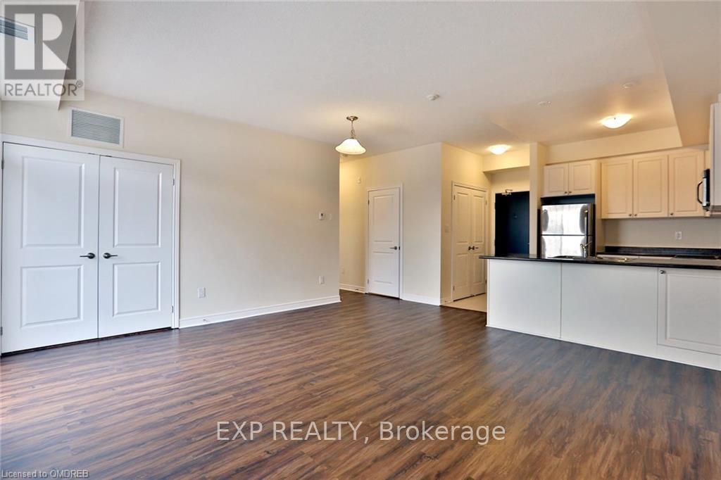 306 - 2339 Sawgrass Drive, Oakville, Ontario  L6H 7H9 - Photo 8 - W12491060