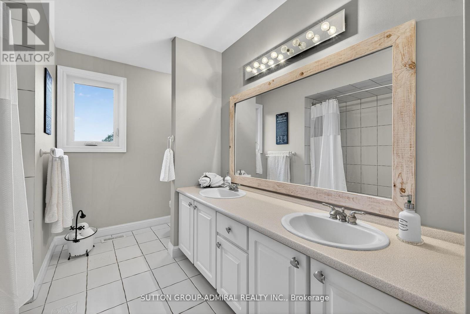 14237 Mount Pleasant Road, Caledon, Ontario  L7E 3M9 - Photo 19 - W12491110