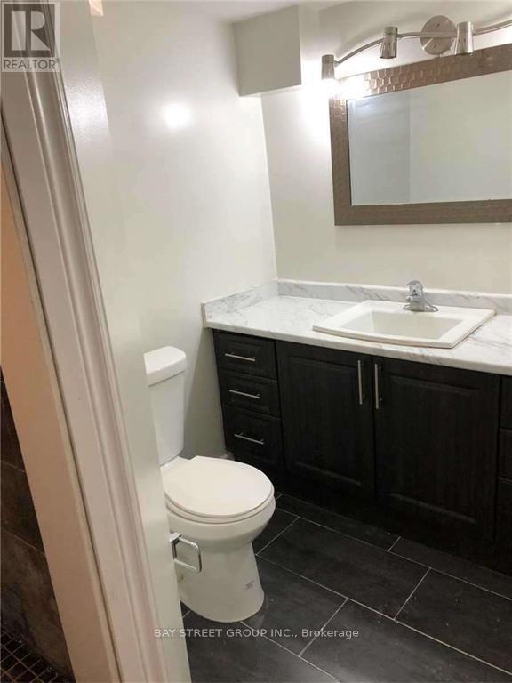 Lower - 110 Turquoise Crescent, Brampton, Ontario  L6P 2R3 - Photo 7 - W12491202