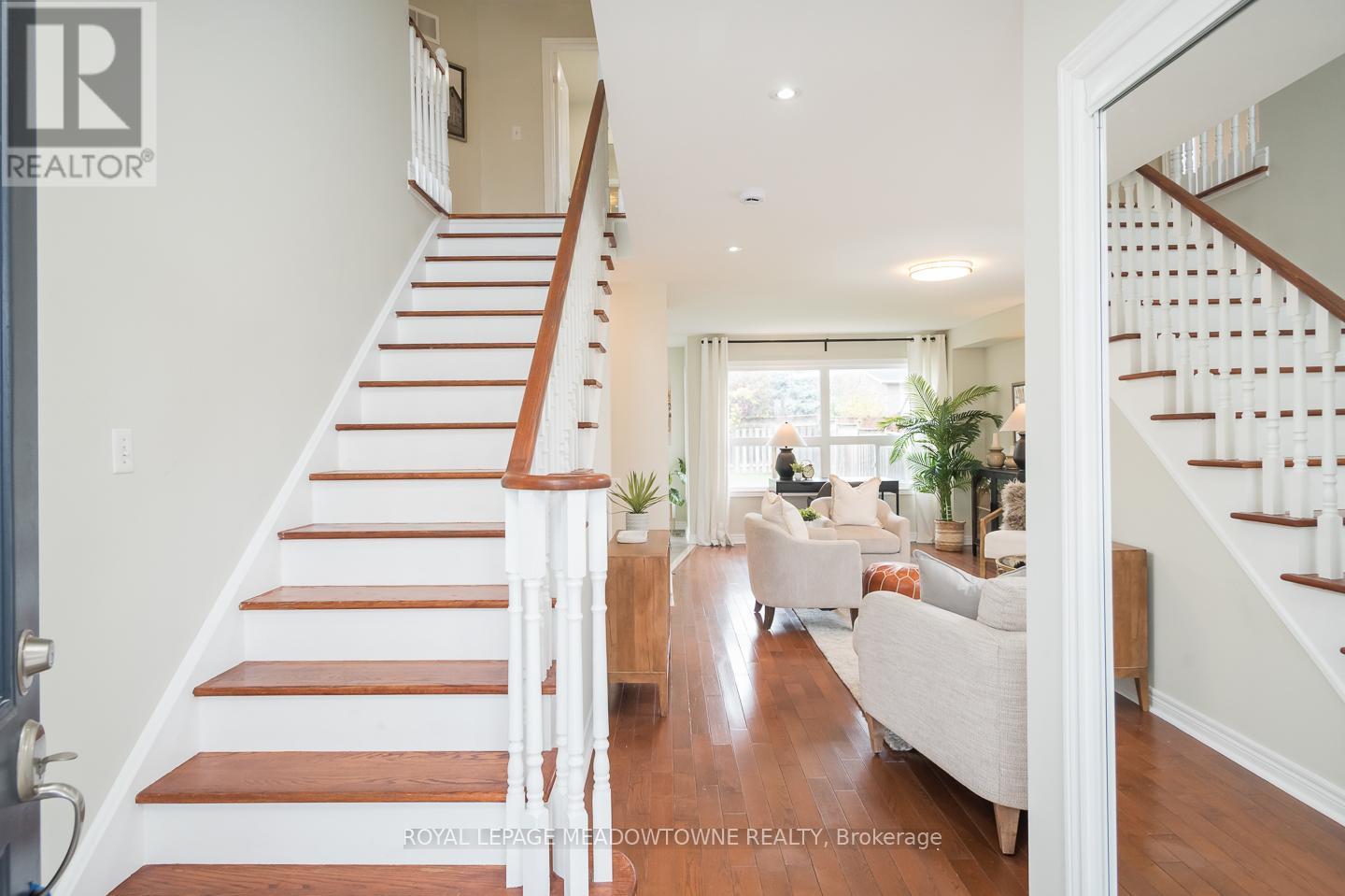 1311 Weller Crossing, Milton, Ontario  L9T 6K4 - Photo 3 - W12491206