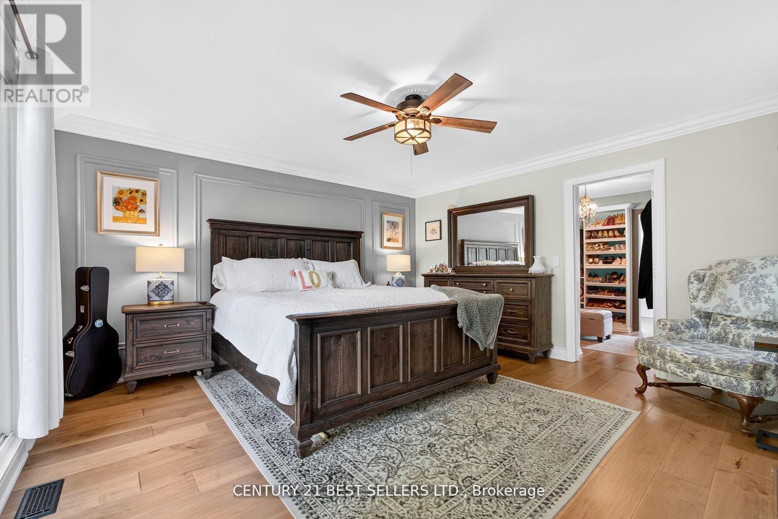 28 Wingrove Hill, Toronto, Ontario  M9B 2C6 - Photo 22 - W12491272