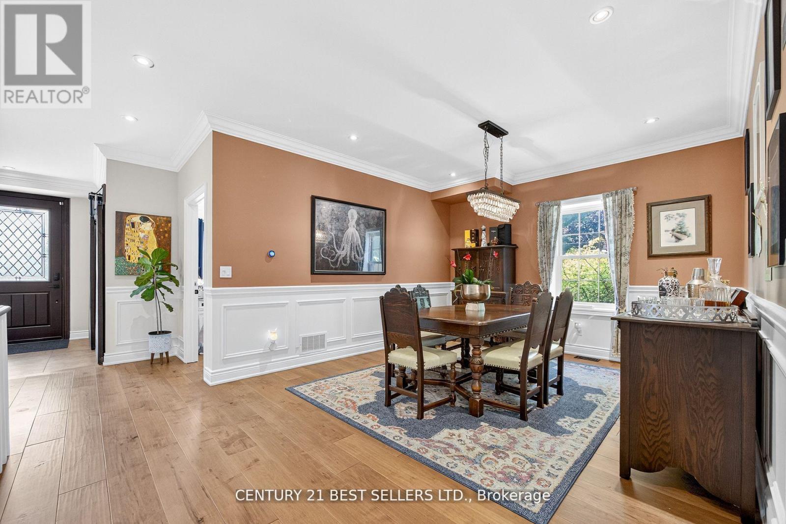 28 Wingrove Hill, Toronto, Ontario  M9B 2C6 - Photo 7 - W12491272