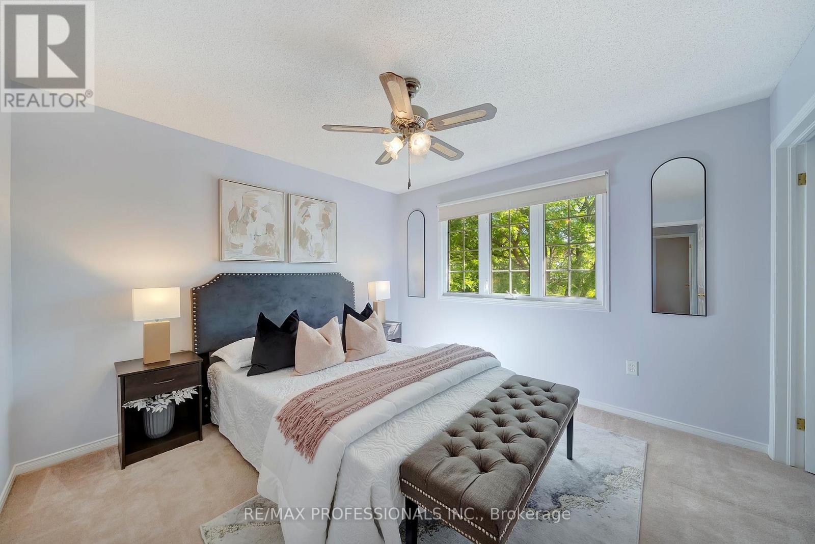 2159 Blue  Ridge Lane, Oakville, Ontario  L6M 3W7 - Photo 12 - W12491324