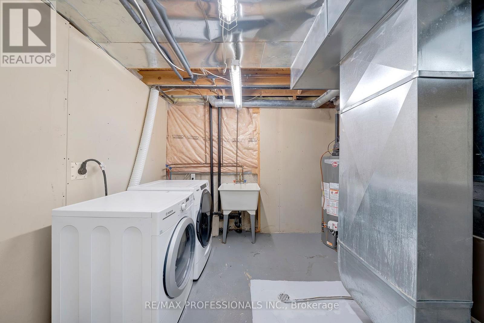 2159 Blue  Ridge Lane, Oakville, Ontario  L6M 3W7 - Photo 21 - W12491324