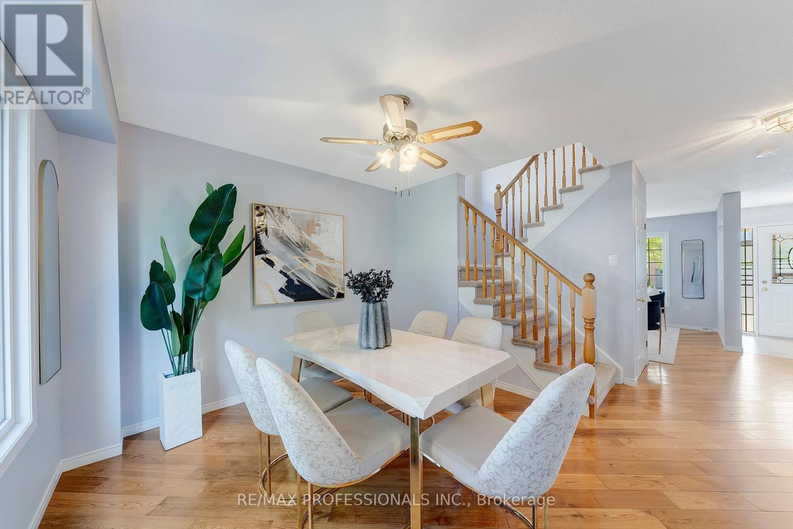 2159 Blue  Ridge Lane, Oakville, Ontario  L6M 3W7 - Photo 8 - W12491324