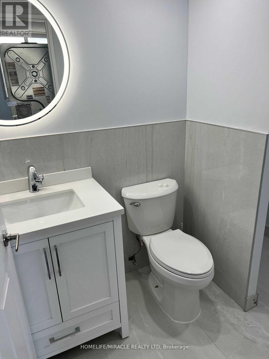 1412 - 155 Hillcrest Avenue, Mississauga, Ontario  L5B 3Z2 - Photo 10 - W12491328