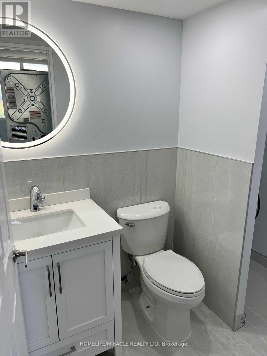 1412 - 155 Hillcrest Avenue, Mississauga, Ontario  L5B 3Z2 - Photo 15 - W12491328