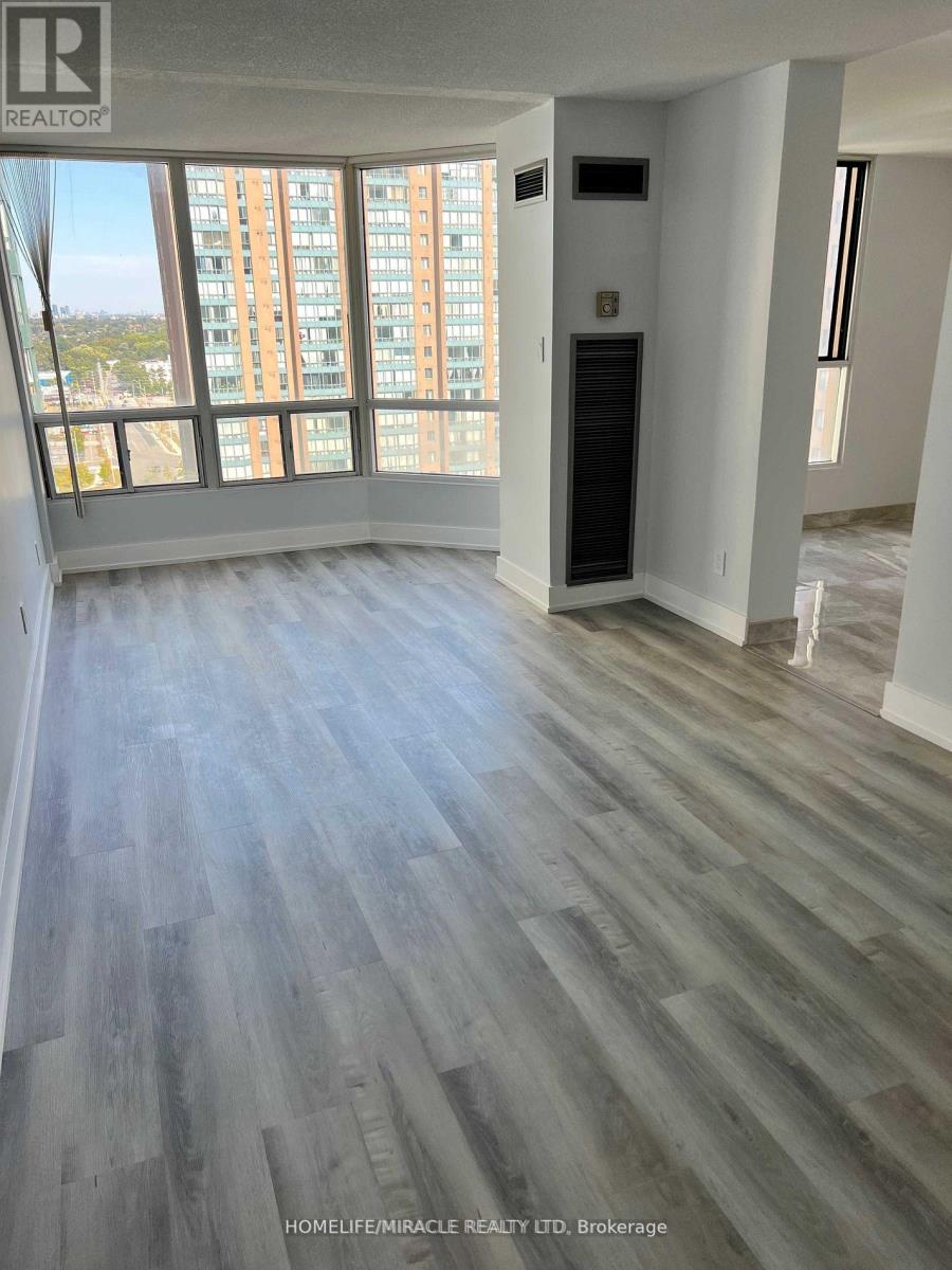 1412 - 155 Hillcrest Avenue, Mississauga, Ontario  L5B 3Z2 - Photo 6 - W12491328