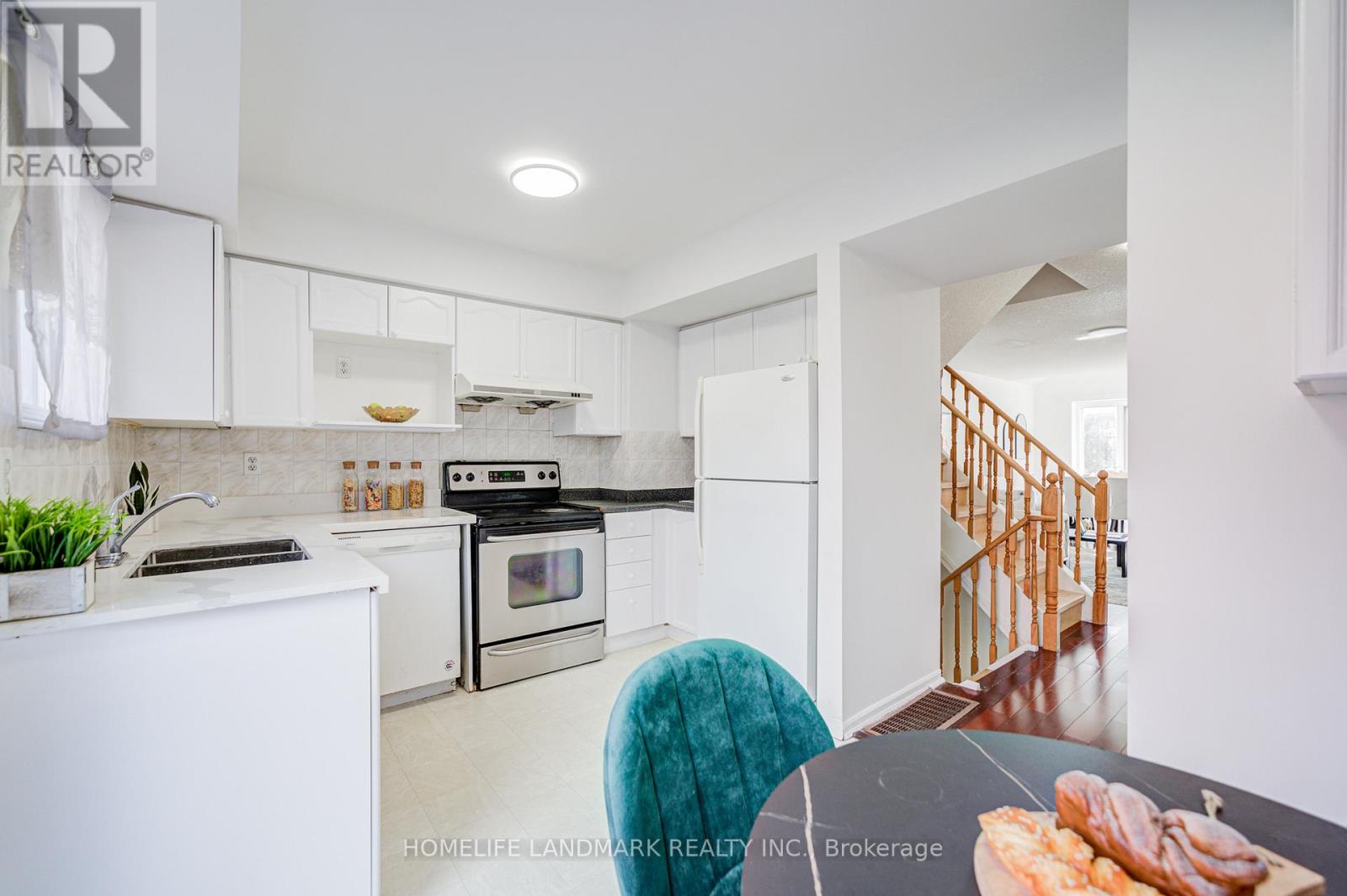 69 - 1050 Bristol Road W, Mississauga, Ontario  L5V 2E8 - Photo 17 - W12491338