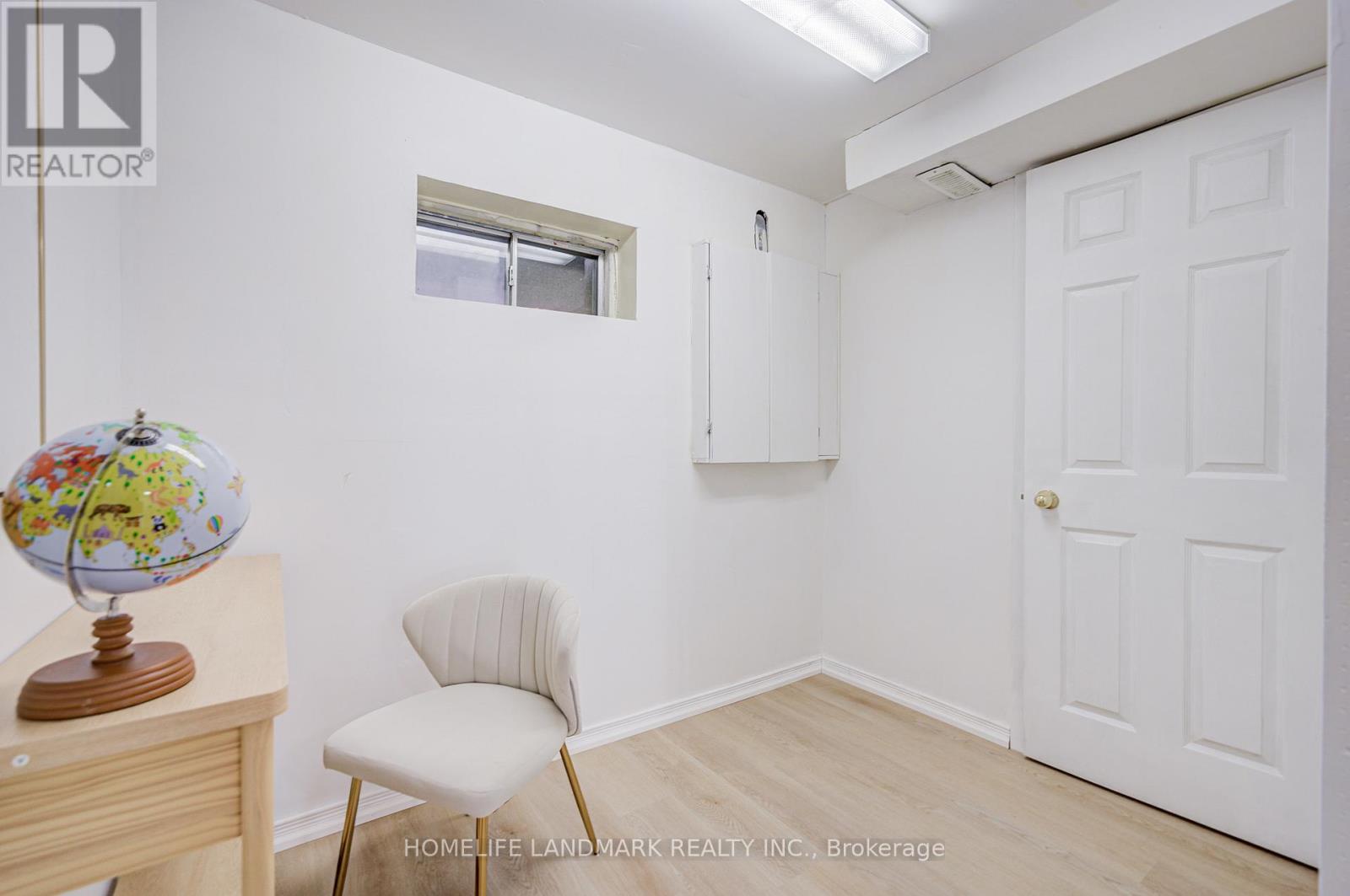 69 - 1050 Bristol Road W, Mississauga, Ontario  L5V 2E8 - Photo 4 - W12491338