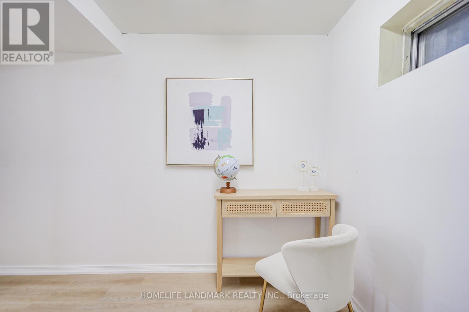 69 - 1050 Bristol Road W, Mississauga, Ontario  L5V 2E8 - Photo 5 - W12491338