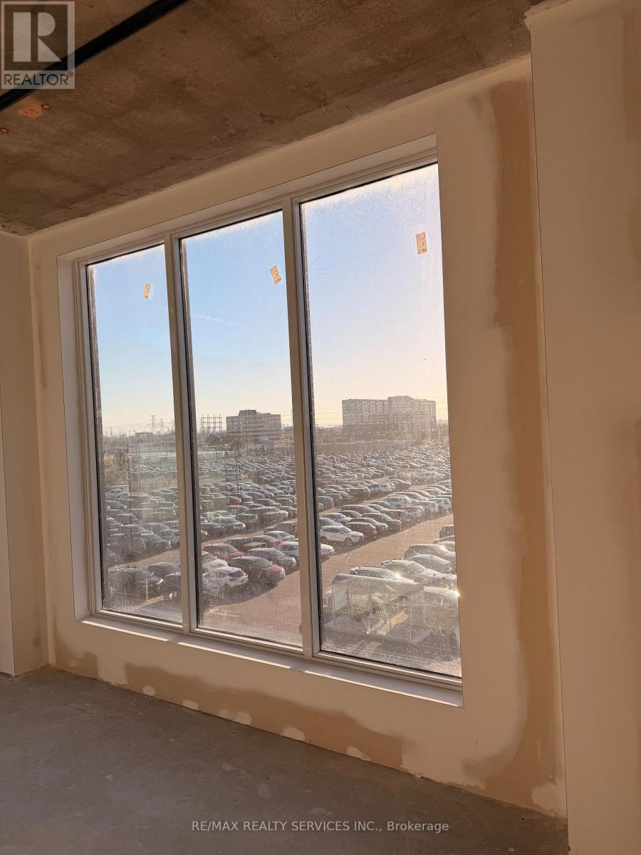 321 - 600 Dixon Road, Toronto, Ontario  M9W 1J1 - Photo 12 - W12491364