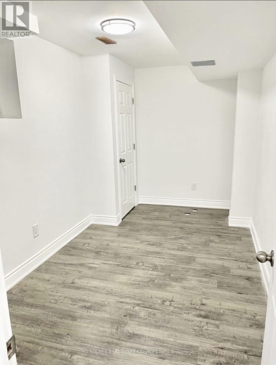 Basement - 195 Lionhead Golf Club Road, Brampton, Ontario  L6Y 6C1 - Photo 8 - W12491370