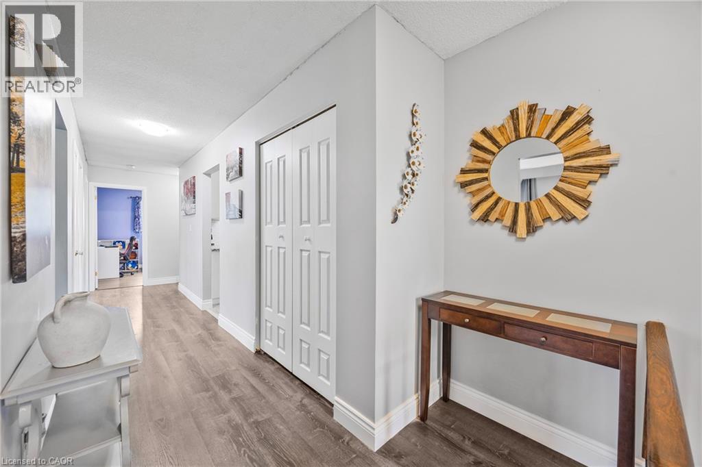 1196 Dowland Crescent, Burlington, Ontario  L7T 4C9 - Photo 10 - 40784369